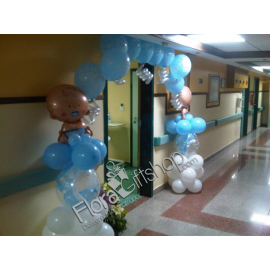 Two Babies Balloons Arch