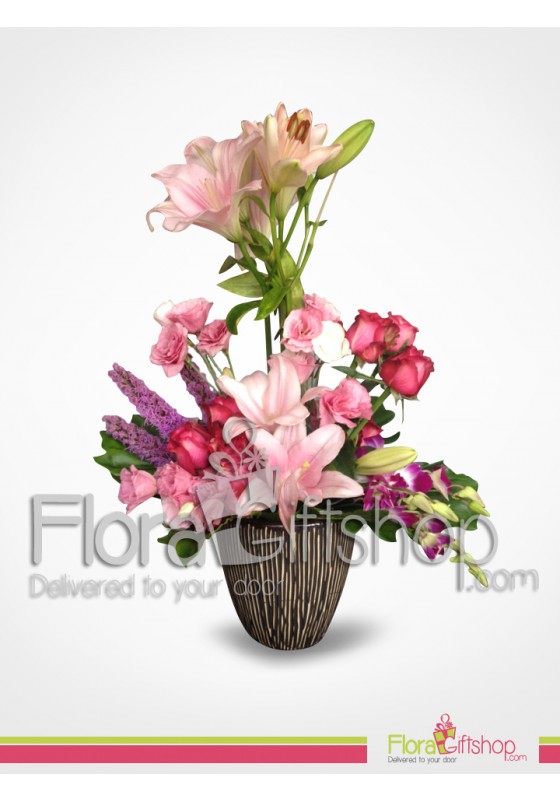 Gratitude Blooms Mixed Flowers